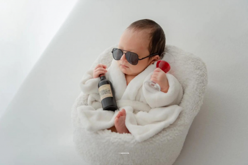 安陆宝宝几个月翻身才正常 安陆宝宝几个月翻身才正常